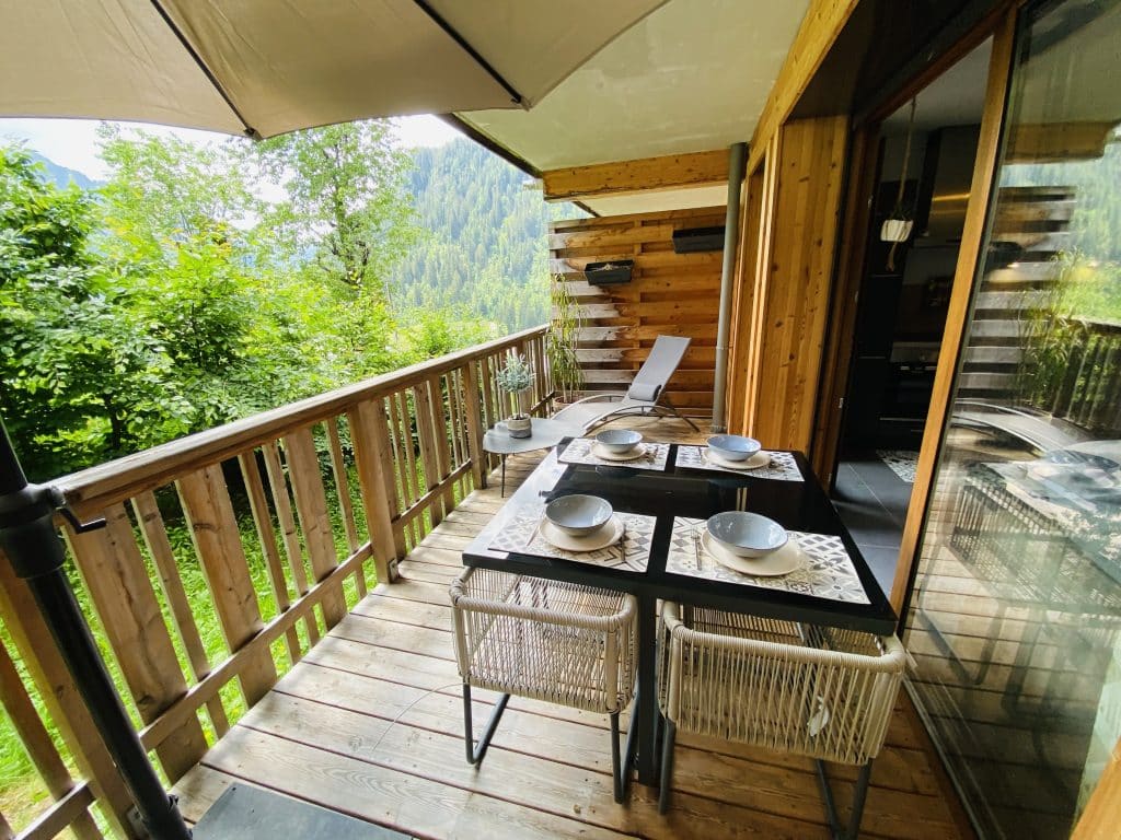 Appartement A Vendre Chatel Centre Village Montagne Terrasse Verdure