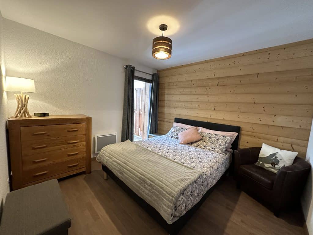 Vente T4 Chatel Village Appartement Moderne Terrasse Proche Centre Master Bedroom